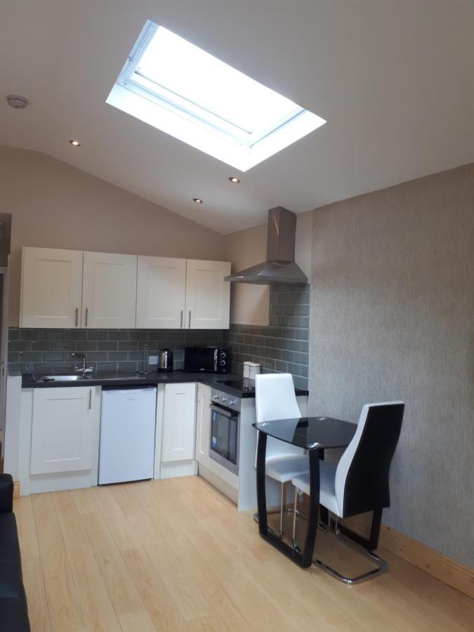 One Double Bedroom Flat Dublin Exterior photo